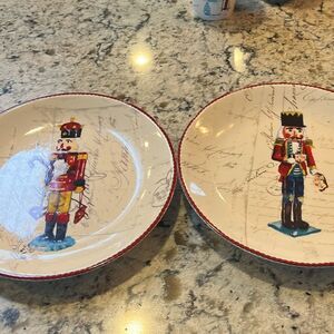 Williams Sonoma Set (2) Nutcracker Salad Plates 8.5" Discontinued EUC